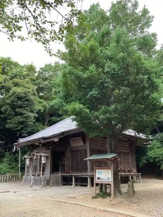 高來神社の本殿・本堂