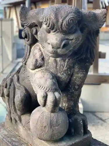 太田杉山神社・横濱水天宮の狛犬