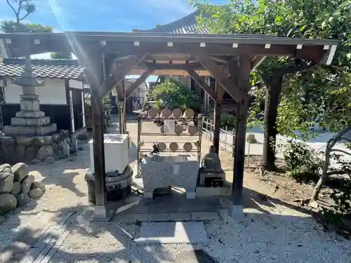 妙楽寺の手水舎