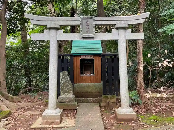 神崎神社の末社・摂社