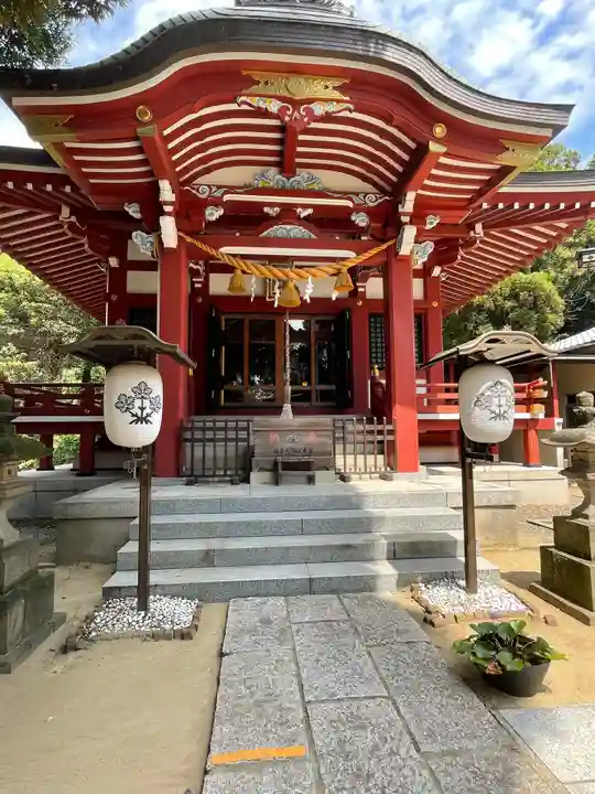 柏諏訪神社の本殿・本堂