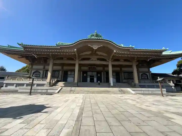 総持寺の{uncategorized: "未分類", other: "その他", undefined: "問題あり", building: "その他建物", grave: "お墓", sacred_gate: "鳥居", guardian: "狛犬", statue: "像", buddha: "仏像", history: "歴史", nature: "自然", garden: "庭園", animal: "動物", pagoda: "塔", temizu: "手水舎", mountain_gate: "山門・神門", sanctuary: "本殿・本堂", subordinate: "末社・摂社", art: "芸術", scenery: "景色", jizo: "地蔵", ema: "絵馬", goshuin: "御朱印", omikuji: "おみくじ", items: "授与品その他", amulet: "お守り", goshuincho: "御朱印帳", eats: "食事", festival: "お祭り", votive_dance: "神楽", shichigosan: "七五三参", wedding: "結婚式", experience: "体験その他", initially: "初詣", around: "周辺", anti_infection: "感染症対策"}