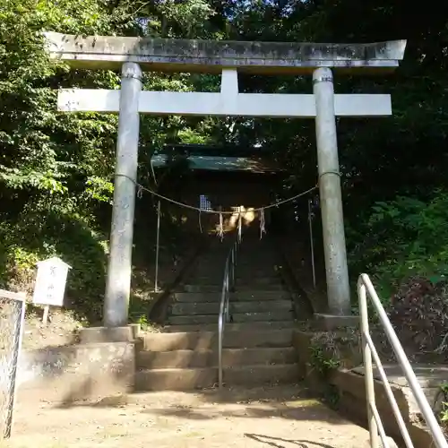 鉢形鷲神社の鳥居