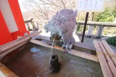 足利織姫神社の手水舎