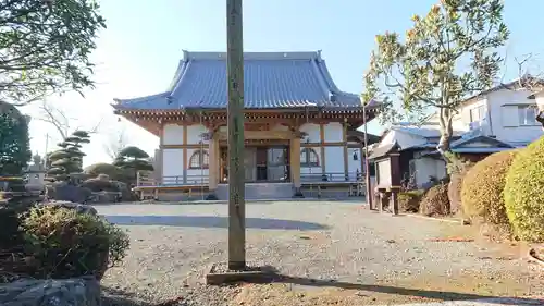 龍宝寺の本殿・本堂