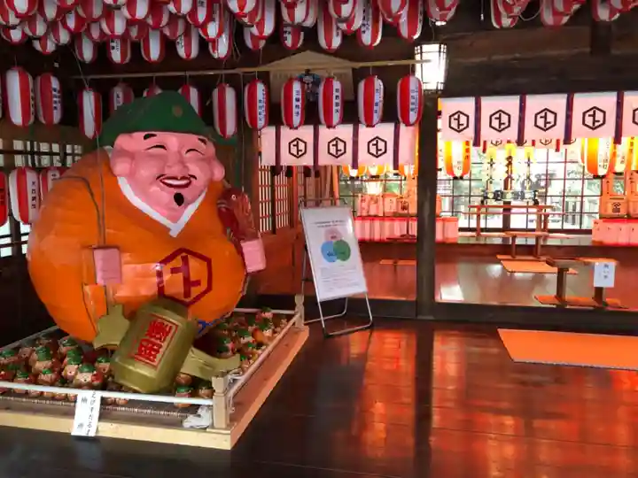 砥鹿神社(里宮)の像