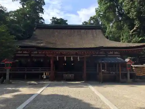 石上神宮の本殿