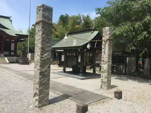 諏訪神社の鳥居