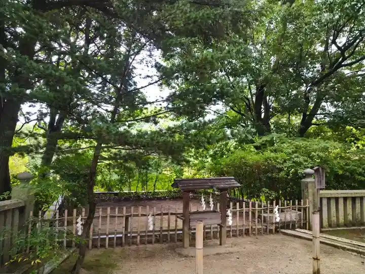 阿智神社の末社・摂社