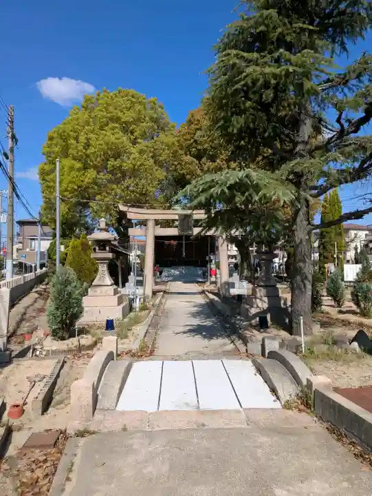 八幡神社の{uncategorized: "未分類", other: "その他", undefined: "問題あり", building: "その他建物", grave: "お墓", sacred_gate: "鳥居", guardian: "狛犬", statue: "像", buddha: "仏像", history: "歴史", nature: "自然", garden: "庭園", animal: "動物", pagoda: "塔", temizu: "手水舎", mountain_gate: "山門・神門", sanctuary: "本殿・本堂", subordinate: "末社・摂社", art: "芸術", scenery: "景色", jizo: "地蔵", ema: "絵馬", goshuin: "御朱印", omikuji: "おみくじ", items: "授与品その他", amulet: "お守り", goshuincho: "御朱印帳", eats: "食事", festival: "お祭り", votive_dance: "神楽", shichigosan: "七五三参", wedding: "結婚式", experience: "体験その他", initially: "初詣", around: "周辺", anti_infection: "感染症対策"}