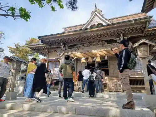 高山稲荷神社の本殿