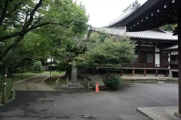 法明寺の庭園