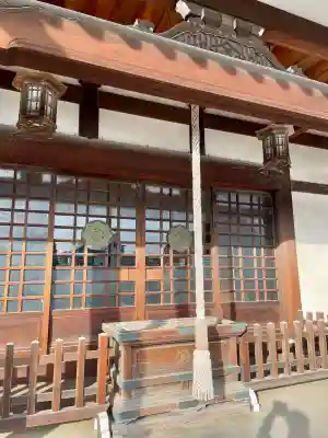 萬満寺の{uncategorized: "未分類", other: "その他", undefined: "問題あり", building: "その他建物", grave: "お墓", sacred_gate: "鳥居", guardian: "狛犬", statue: "像", buddha: "仏像", history: "歴史", nature: "自然", garden: "庭園", animal: "動物", pagoda: "塔", temizu: "手水舎", mountain_gate: "山門・神門", sanctuary: "本殿・本堂", subordinate: "末社・摂社", art: "芸術", scenery: "景色", jizo: "地蔵", ema: "絵馬", goshuin: "御朱印", omikuji: "おみくじ", items: "授与品その他", amulet: "お守り", goshuincho: "御朱印帳", eats: "食事", festival: "お祭り", votive_dance: "神楽", shichigosan: "七五三参", wedding: "結婚式", experience: "体験その他", initially: "初詣", around: "周辺", anti_infection: "感染症対策"}