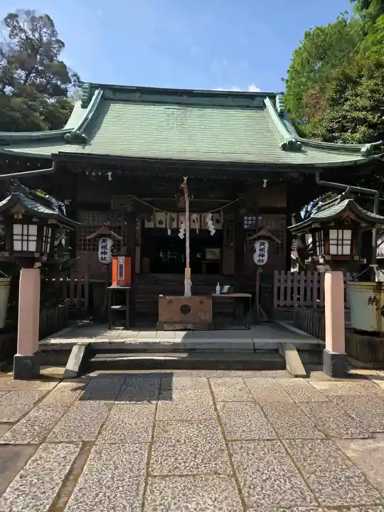 高円寺天祖神社の{uncategorized: "未分類", other: "その他", undefined: "問題あり", building: "その他建物", grave: "お墓", sacred_gate: "鳥居", guardian: "狛犬", statue: "像", buddha: "仏像", history: "歴史", nature: "自然", garden: "庭園", animal: "動物", pagoda: "塔", temizu: "手水舎", mountain_gate: "山門・神門", sanctuary: "本殿・本堂", subordinate: "末社・摂社", art: "芸術", scenery: "景色", jizo: "地蔵", ema: "絵馬", goshuin: "御朱印", omikuji: "おみくじ", items: "授与品その他", amulet: "お守り", goshuincho: "御朱印帳", eats: "食事", festival: "お祭り", votive_dance: "神楽", shichigosan: "七五三参", wedding: "結婚式", experience: "体験その他", initially: "初詣", around: "周辺", anti_infection: "感染症対策"}
