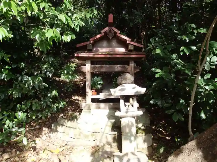 御櫛神社の末社・摂社