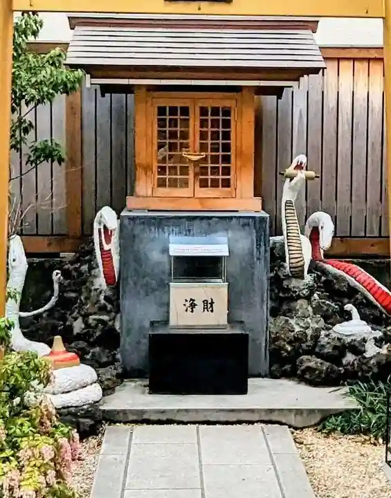蛇窪神社の末社・摂社