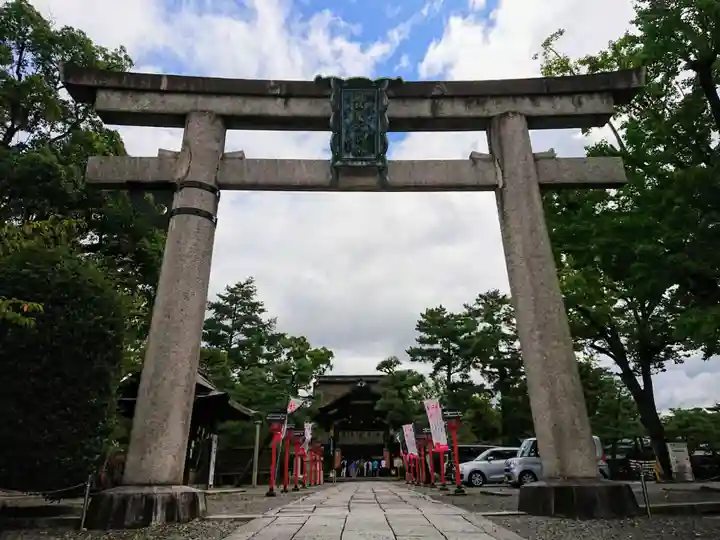 豊国神社の鳥居
