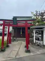 鷺之森稲荷神社の{uncategorized: "未分類", other: "その他", undefined: "問題あり", building: "その他建物", grave: "お墓", sacred_gate: "鳥居", guardian: "狛犬", statue: "像", buddha: "仏像", history: "歴史", nature: "自然", garden: "庭園", animal: "動物", pagoda: "塔", temizu: "手水舎", mountain_gate: "山門・神門", sanctuary: "本殿・本堂", subordinate: "末社・摂社", art: "芸術", scenery: "景色", jizo: "地蔵", ema: "絵馬", goshuin: "御朱印", omikuji: "おみくじ", items: "授与品その他", amulet: "お守り", goshuincho: "御朱印帳", eats: "食事", festival: "お祭り", votive_dance: "神楽", shichigosan: "七五三参", wedding: "結婚式", experience: "体験その他", initially: "初詣", around: "周辺", anti_infection: "感染症対策"}
