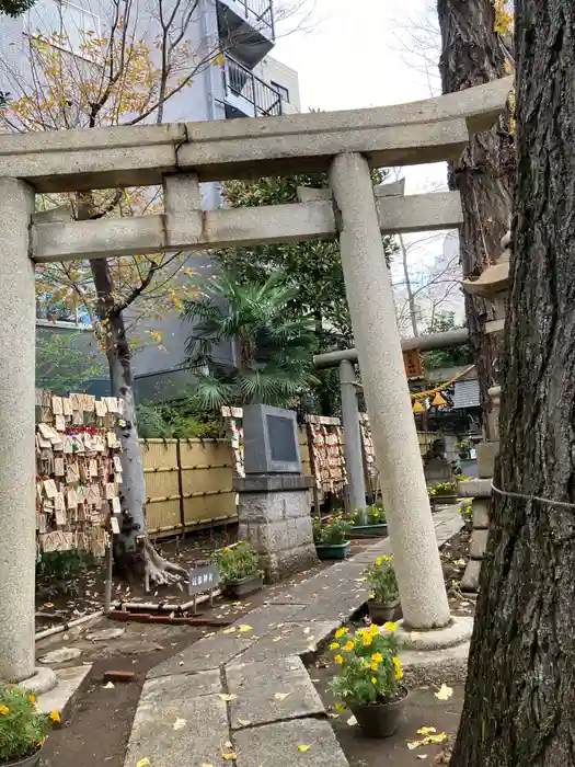 高円寺氷川神社の鳥居