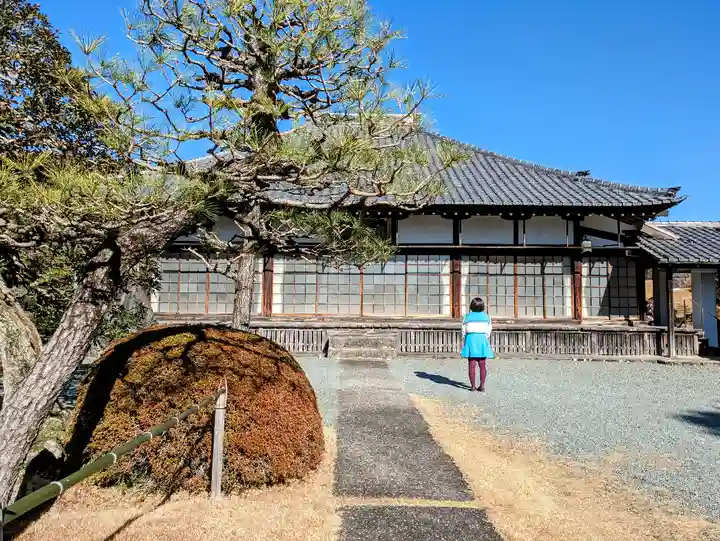 実相寺の本殿・本堂