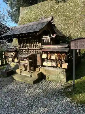 出雲大社の{uncategorized: "未分類", other: "その他", undefined: "問題あり", building: "その他建物", grave: "お墓", sacred_gate: "鳥居", guardian: "狛犬", statue: "像", buddha: "仏像", history: "歴史", nature: "自然", garden: "庭園", animal: "動物", pagoda: "塔", temizu: "手水舎", mountain_gate: "山門・神門", sanctuary: "本殿・本堂", subordinate: "末社・摂社", art: "芸術", scenery: "景色", jizo: "地蔵", ema: "絵馬", goshuin: "御朱印", omikuji: "おみくじ", items: "授与品その他", amulet: "お守り", goshuincho: "御朱印帳", eats: "食事", festival: "お祭り", votive_dance: "神楽", shichigosan: "七五三参", wedding: "結婚式", experience: "体験その他", initially: "初詣", around: "周辺", anti_infection: "感染症対策"}