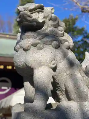 新田神社の狛犬