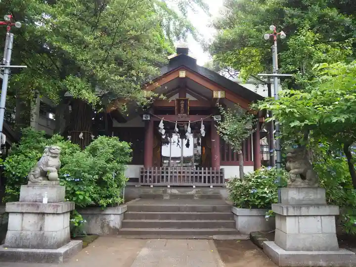 御霊神社の本殿・本堂