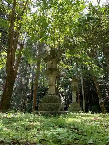 八乙女根尾神社のその他建物