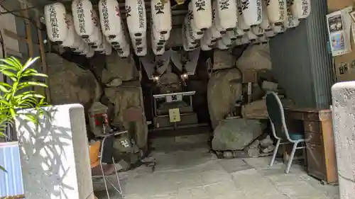 慶祚阿闍梨入定窟(滋賀県)