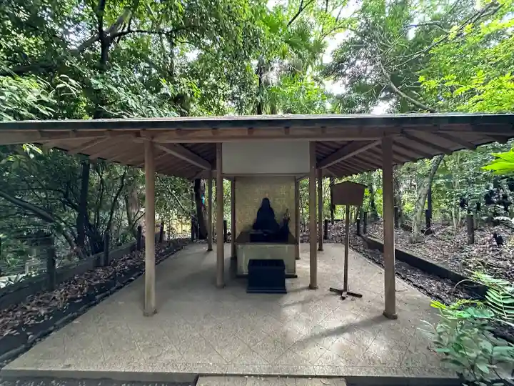 明王院(満願寺別院)のその他建物