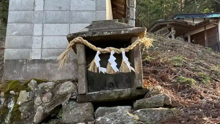 温泉石神社(宮城県)
