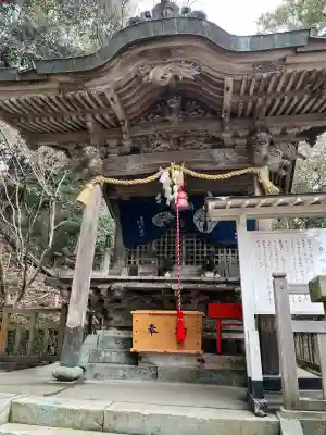 祐徳稲荷神社の{uncategorized: "未分類", other: "その他", undefined: "問題あり", building: "その他建物", grave: "お墓", sacred_gate: "鳥居", guardian: "狛犬", statue: "像", buddha: "仏像", history: "歴史", nature: "自然", garden: "庭園", animal: "動物", pagoda: "塔", temizu: "手水舎", mountain_gate: "山門・神門", sanctuary: "本殿・本堂", subordinate: "末社・摂社", art: "芸術", scenery: "景色", jizo: "地蔵", ema: "絵馬", goshuin: "御朱印", omikuji: "おみくじ", items: "授与品その他", amulet: "お守り", goshuincho: "御朱印帳", eats: "食事", festival: "お祭り", votive_dance: "神楽", shichigosan: "七五三参", wedding: "結婚式", experience: "体験その他", initially: "初詣", around: "周辺", anti_infection: "感染症対策"}