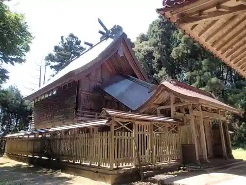 能義神社の本殿