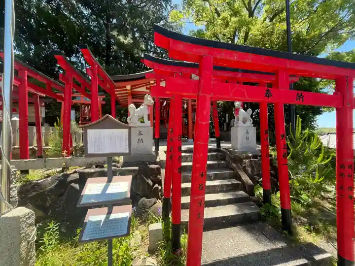 大山神社(自転車神社・耳明神社)の{uncategorized: "未分類", other: "その他", undefined: "問題あり", building: "その他建物", grave: "お墓", sacred_gate: "鳥居", guardian: "狛犬", statue: "像", buddha: "仏像", history: "歴史", nature: "自然", garden: "庭園", animal: "動物", pagoda: "塔", temizu: "手水舎", mountain_gate: "山門・神門", sanctuary: "本殿・本堂", subordinate: "末社・摂社", art: "芸術", scenery: "景色", jizo: "地蔵", ema: "絵馬", goshuin: "御朱印", omikuji: "おみくじ", items: "授与品その他", amulet: "お守り", goshuincho: "御朱印帳", eats: "食事", festival: "お祭り", votive_dance: "神楽", shichigosan: "七五三参", wedding: "結婚式", experience: "体験その他", initially: "初詣", around: "周辺", anti_infection: "感染症対策"}
