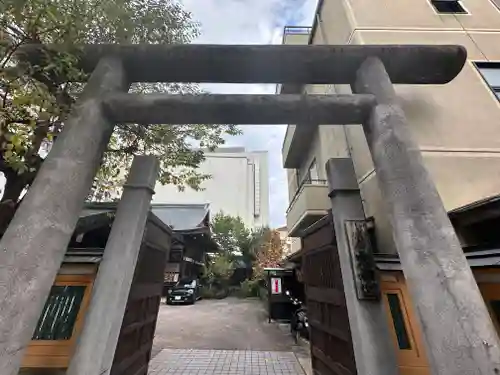 京都大神宮の鳥居