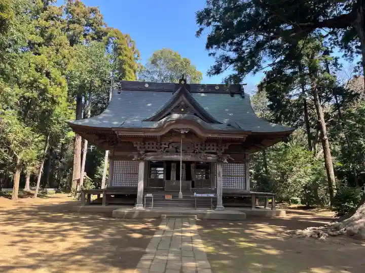 松山神社の本殿・本堂