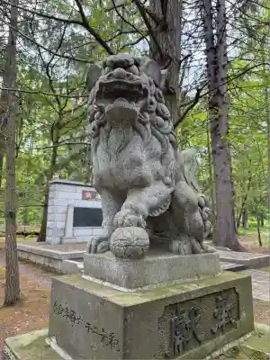音更神社の狛犬
