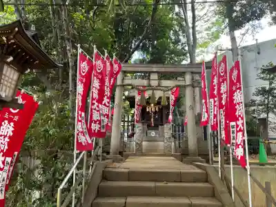 太子堂八幡神社の{uncategorized: "未分類", other: "その他", undefined: "問題あり", building: "その他建物", grave: "お墓", sacred_gate: "鳥居", guardian: "狛犬", statue: "像", buddha: "仏像", history: "歴史", nature: "自然", garden: "庭園", animal: "動物", pagoda: "塔", temizu: "手水舎", mountain_gate: "山門・神門", sanctuary: "本殿・本堂", subordinate: "末社・摂社", art: "芸術", scenery: "景色", jizo: "地蔵", ema: "絵馬", goshuin: "御朱印", omikuji: "おみくじ", items: "授与品その他", amulet: "お守り", goshuincho: "御朱印帳", eats: "食事", festival: "お祭り", votive_dance: "神楽", shichigosan: "七五三参", wedding: "結婚式", experience: "体験その他", initially: "初詣", around: "周辺", anti_infection: "感染症対策"}