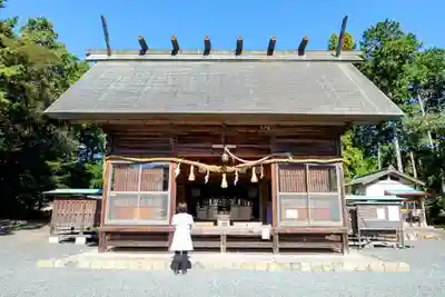 須倍神社の本殿・本堂