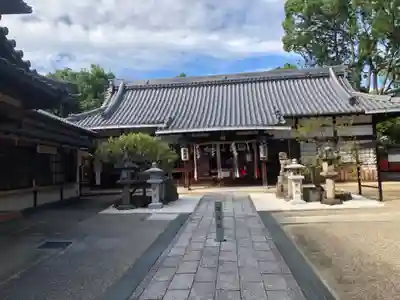 片埜神社の本殿・本堂