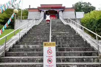 チベット仏教寺院強巴林（チャンバリン）の本殿・本堂