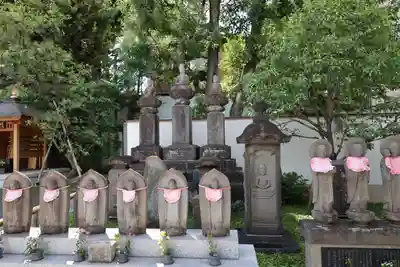 宝勝山　南藏院   蓮光寺(東京都)