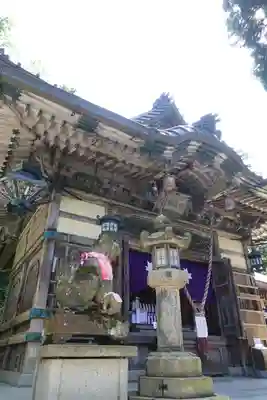 能勢妙見山（真如寺境外仏堂）の本殿・本堂