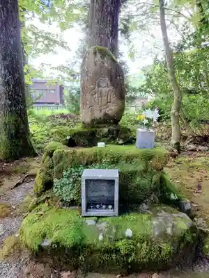 雄山神社中宮祈願殿(富山県)