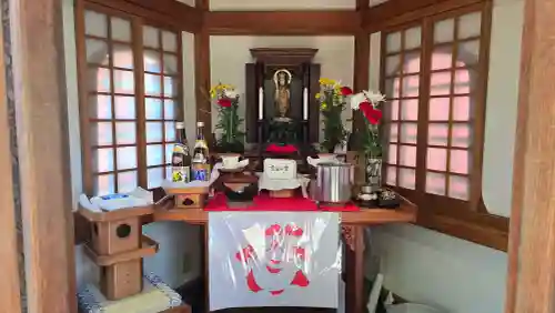 玄国寺の{uncategorized: "未分類", other: "その他", undefined: "問題あり", building: "その他建物", grave: "お墓", sacred_gate: "鳥居", guardian: "狛犬", statue: "像", buddha: "仏像", history: "歴史", nature: "自然", garden: "庭園", animal: "動物", pagoda: "塔", temizu: "手水舎", mountain_gate: "山門・神門", sanctuary: "本殿・本堂", subordinate: "末社・摂社", art: "芸術", scenery: "景色", jizo: "地蔵", ema: "絵馬", goshuin: "御朱印", omikuji: "おみくじ", items: "授与品その他", amulet: "お守り", goshuincho: "御朱印帳", eats: "食事", festival: "お祭り", votive_dance: "神楽", shichigosan: "七五三参", wedding: "結婚式", experience: "体験その他", initially: "初詣", around: "周辺", anti_infection: "感染症対策"}