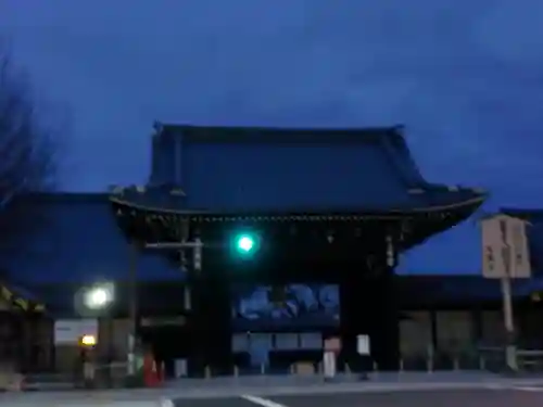 本願寺（西本願寺）の山門・神門