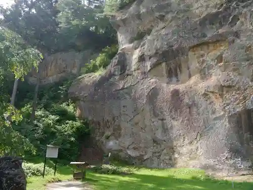 達谷西光寺の建物その他