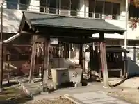 平手神明社の手水舎