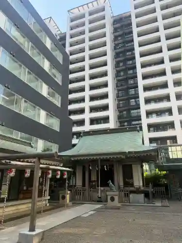 宮益御嶽神社の{uncategorized: "未分類", other: "その他", undefined: "問題あり", building: "その他建物", grave: "お墓", sacred_gate: "鳥居", guardian: "狛犬", statue: "像", buddha: "仏像", history: "歴史", nature: "自然", garden: "庭園", animal: "動物", pagoda: "塔", temizu: "手水舎", mountain_gate: "山門・神門", sanctuary: "本殿・本堂", subordinate: "末社・摂社", art: "芸術", scenery: "景色", jizo: "地蔵", ema: "絵馬", goshuin: "御朱印", omikuji: "おみくじ", items: "授与品その他", amulet: "お守り", goshuincho: "御朱印帳", eats: "食事", festival: "お祭り", votive_dance: "神楽", shichigosan: "七五三参", wedding: "結婚式", experience: "体験その他", initially: "初詣", around: "周辺", anti_infection: "感染症対策"}