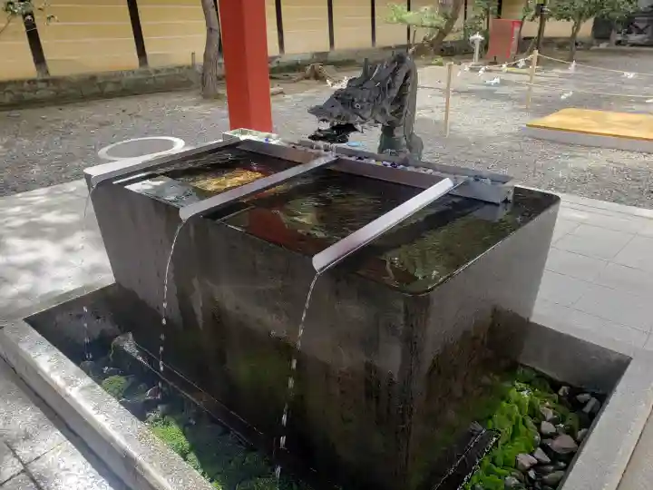 美濃國一宮 南宮大社の手水舎